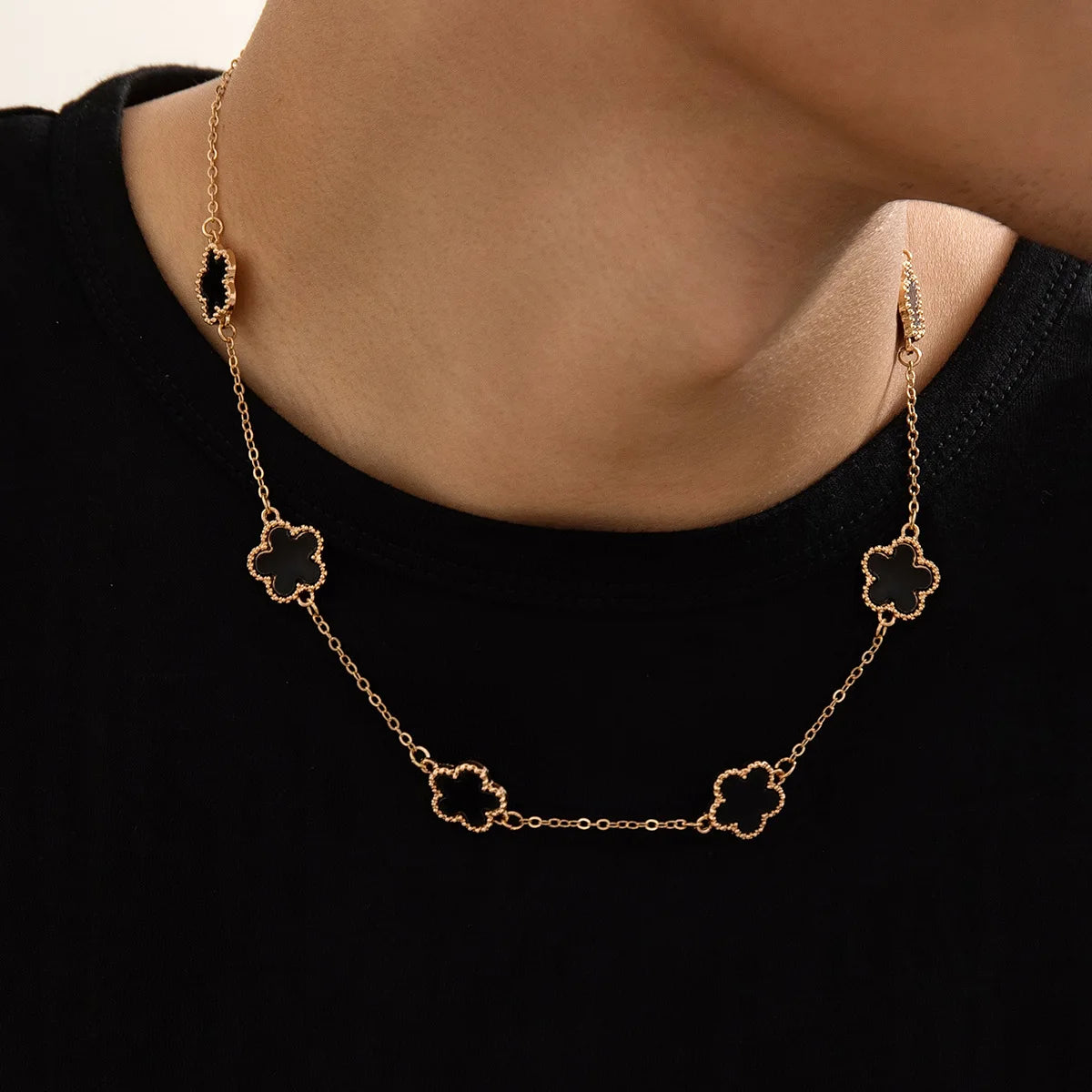 שרשרת 'Clover'