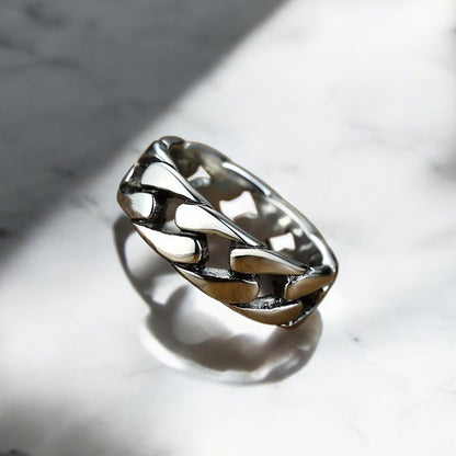 טבעת 'Chains'